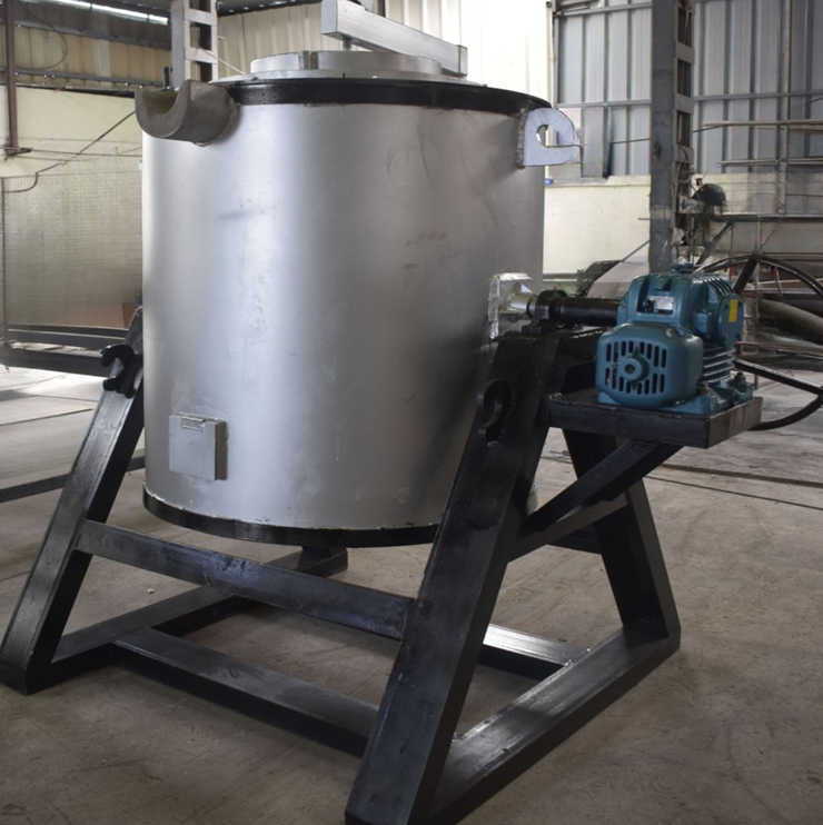 Tilting Melting Furnace